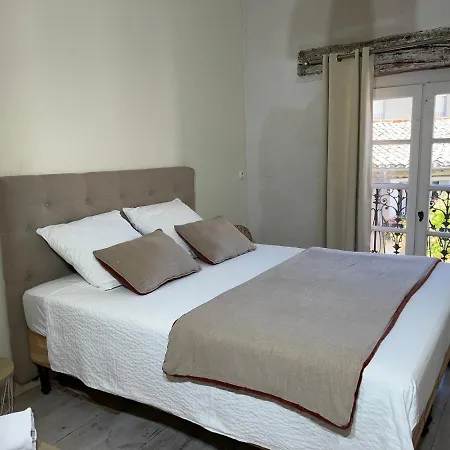 Vakantiehuis La Cite Secrete *