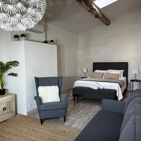 La Cite Secrete Καρκασόν